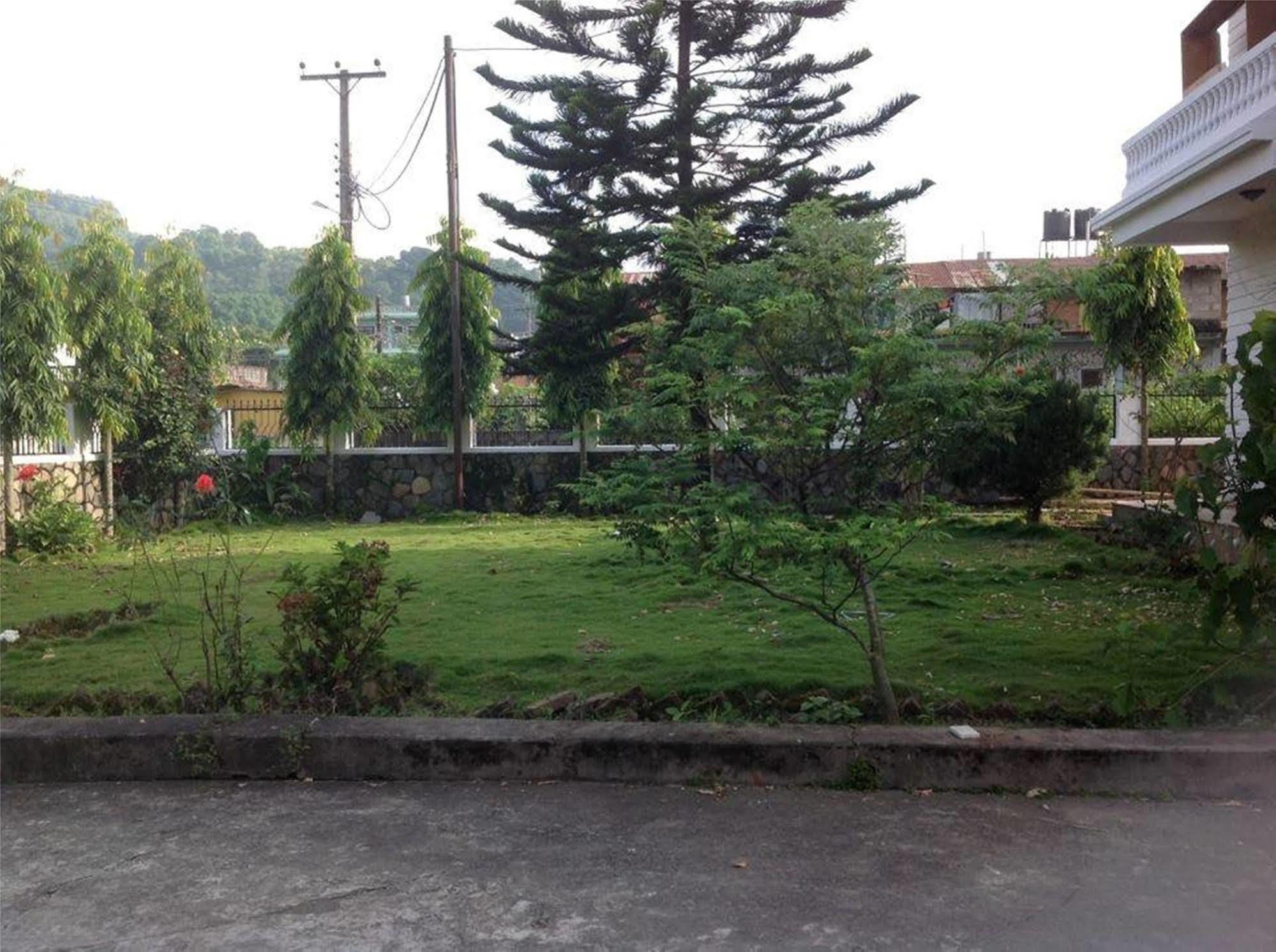 Hotel Dream Pokhara Extérieur photo